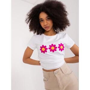 Fashionhunters Bílé tričko s květinovou aplikací BASIC FEEL GOOD Velikost: L / XL