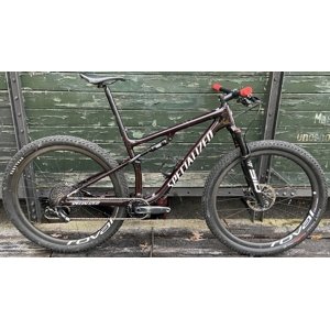 Bazar - Specialized Epic Expert - gloss red tint/wht (L) L
